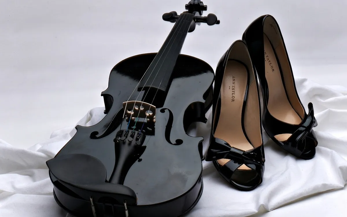 violin, instrument, music, musician, classic, strings, guitar, violinist, sound, classical, artist, jazz, piano, musical, playing, melody, wood, play, violins,