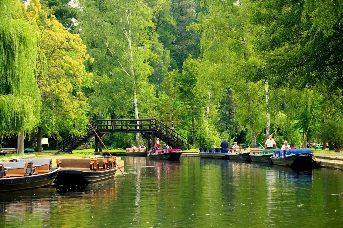 channel, boats, nature, landscape, beauty, tourism, transport, rest, summer, water, reflections